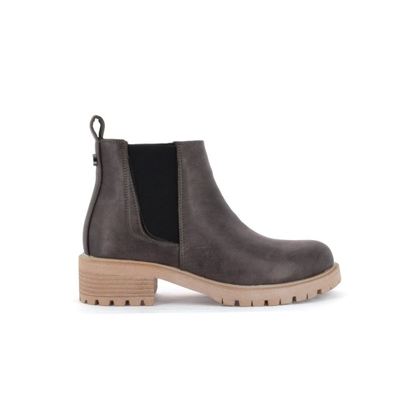 Seven7 Shoes - Seven7 Billie Bronze Chunky Lug Soled Chelsea Boots Brand New Women's Size 19
